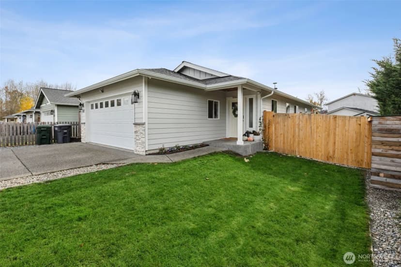 Property photo for 521 E Van Dam Place, Buckley photo 24