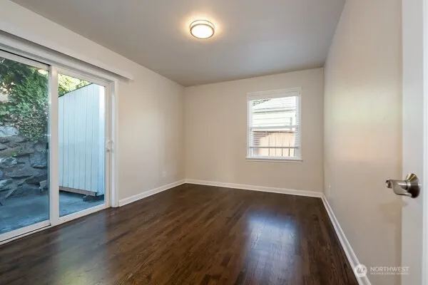 Property photo for 1809 5th Avenue N, Seattle photo 22