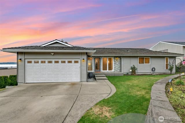 Property photo for 522 S 288th Lane, Federal Way