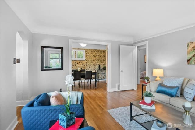 Property photo for 1742 Ne 89th Street, Seattle photo 5