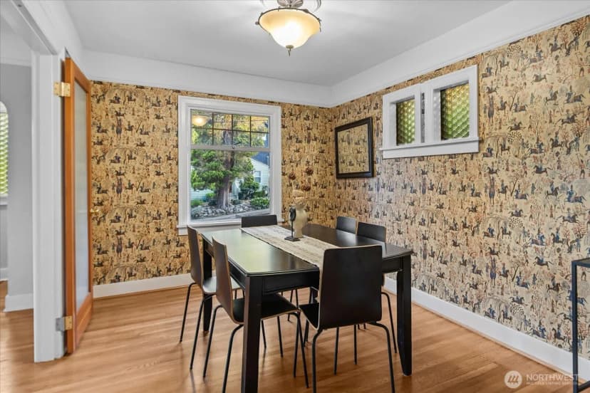 Property photo for 1742 Ne 89th Street, Seattle photo 7