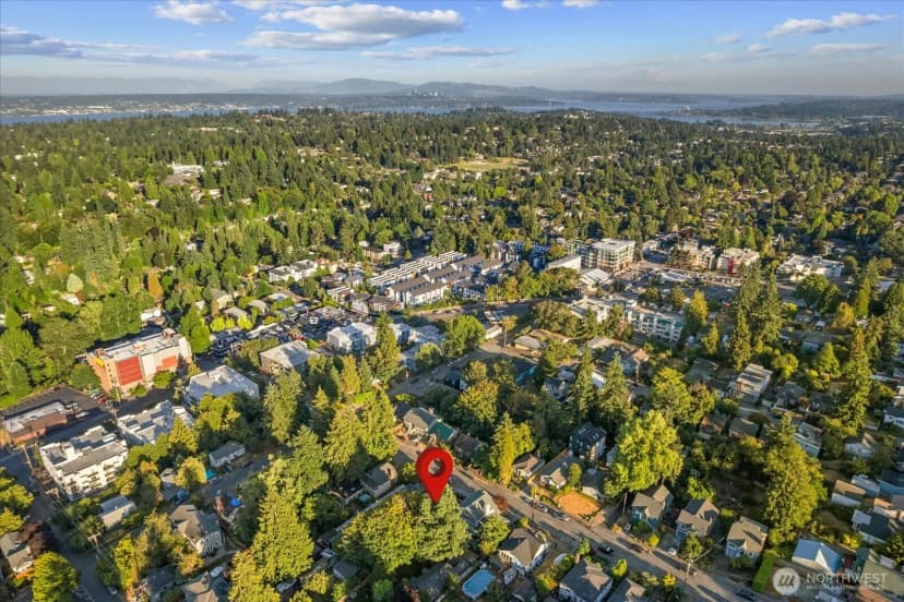 Property photo for 1742 Ne 89th Street, Seattle photo 30