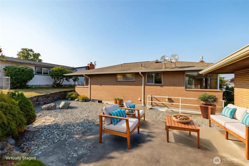 Property photo for 1307 26th Street, Anacortes photo 17
