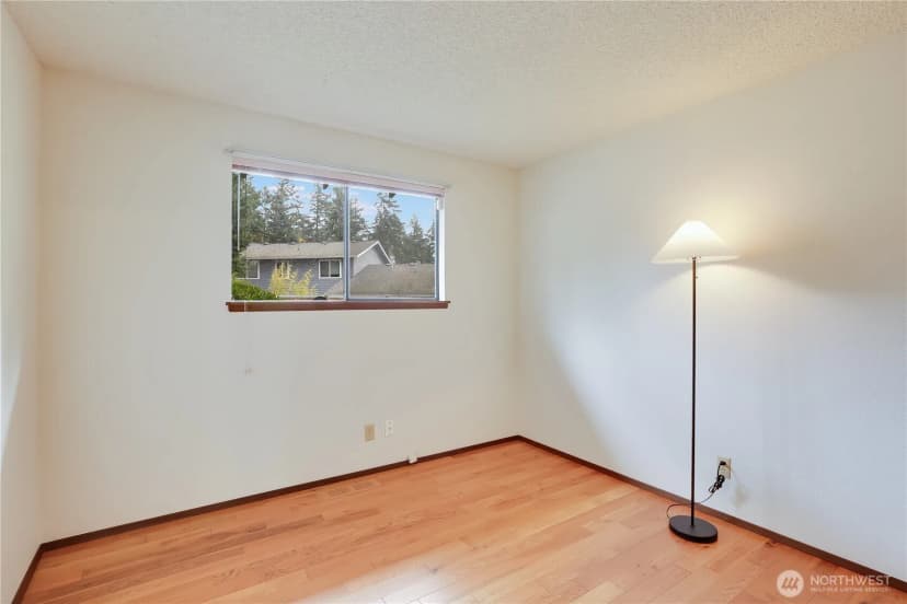 Property photo for 25604 36th Place S, Kent photo 22