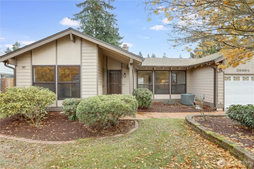 Property photo for 25604 36th Place S, Kent photo 3
