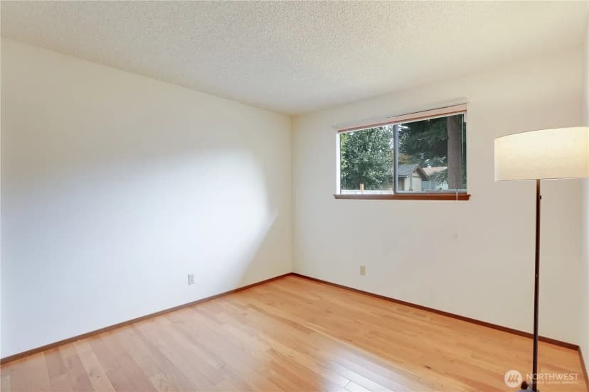 Property photo for 25604 36th Place S, Kent photo 21