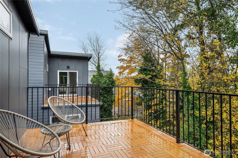 Property photo for 11831 59th Avenue S #c, Seattle photo 15
