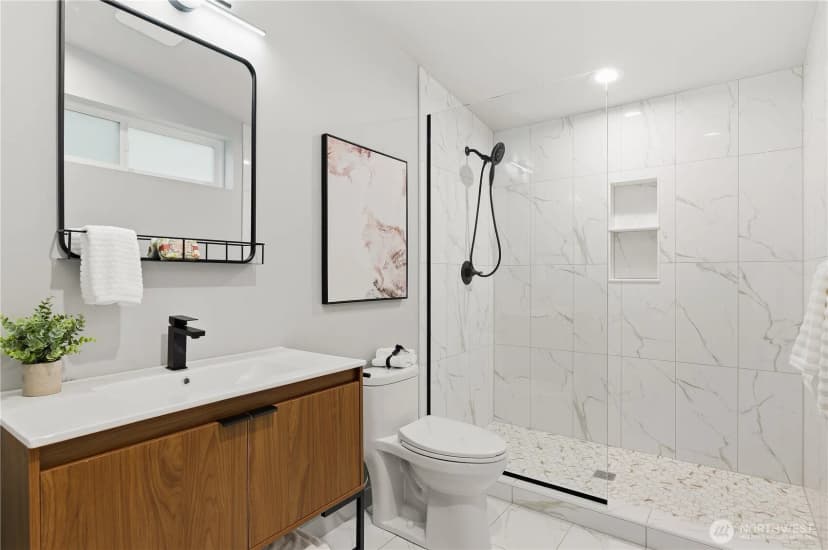 Property photo for 11831 59th Avenue S #c, Seattle photo 13