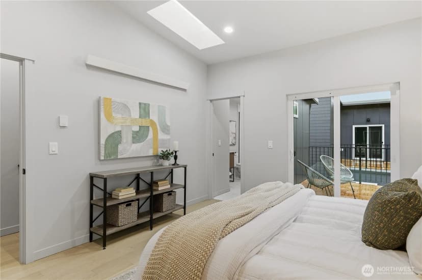 Property photo for 11831 59th Avenue S #c, Seattle photo 11