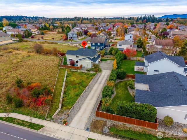 Property photo for 6915 284th St Nw, Stanwood photo 4