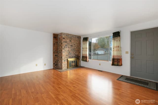 Property photo for 11824 Se 253rd Street, Kent photo 4