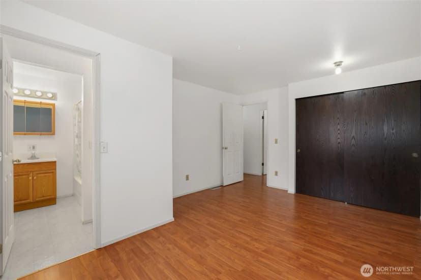 Property photo for 11824 Se 253rd Street, Kent photo 18