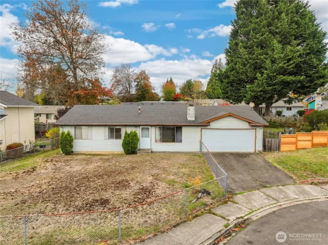 Property photo for 11824 Se 253rd Street, Kent