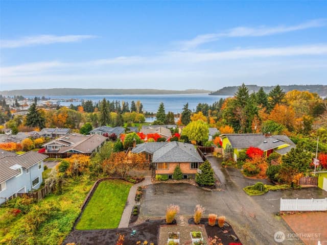 Property photo for 1224 S Sunset Drive, Tacoma