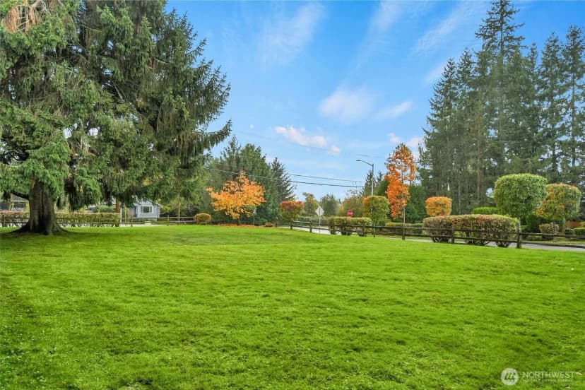 Property photo for 17713 13th Avenue W, Lynnwood photo 25
