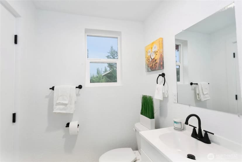 Property photo for 1122 Hewitt Avenue, Bremerton photo 20