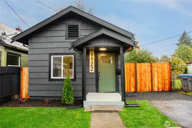 Property photo for 1122 Hewitt Avenue, Bremerton