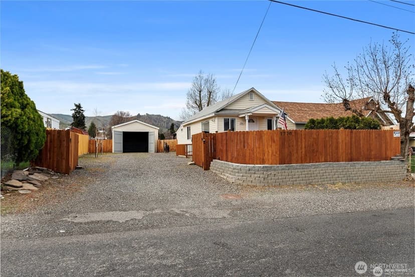 Property photo for 1770 Marker Street, Wenatchee photo 30