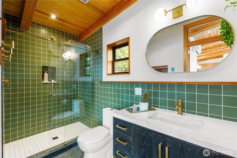 Property photo for 328 Ne 55th Street, Seattle photo 14