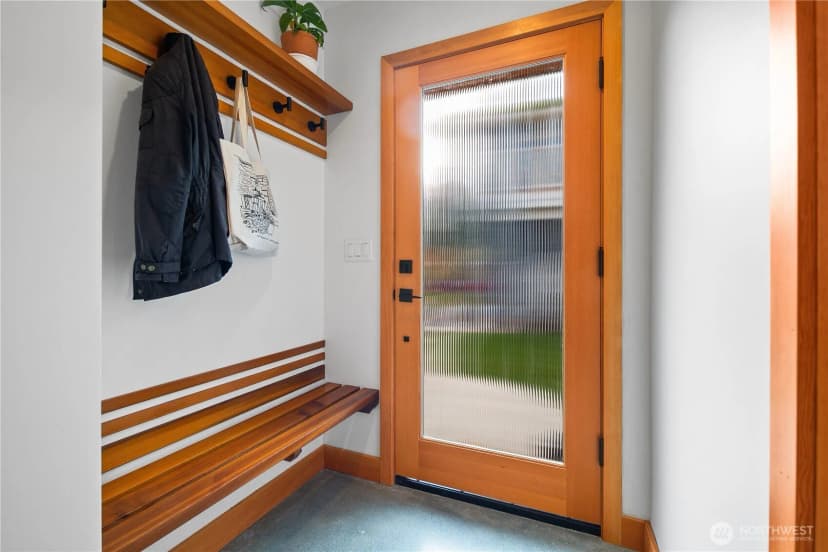 Property photo for 328 Ne 55th Street, Seattle photo 24