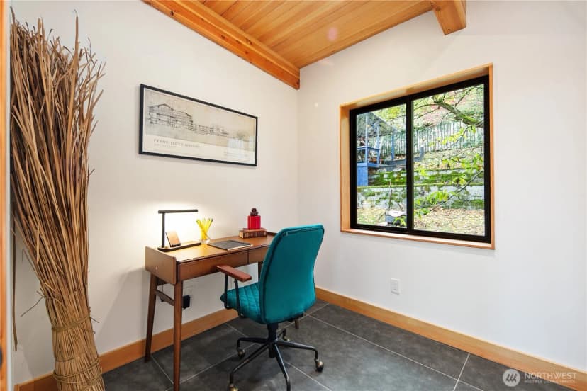 Property photo for 328 Ne 55th Street, Seattle photo 13