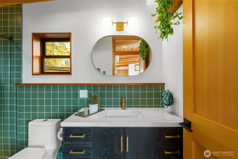 Property photo for 328 Ne 55th Street, Seattle photo 15