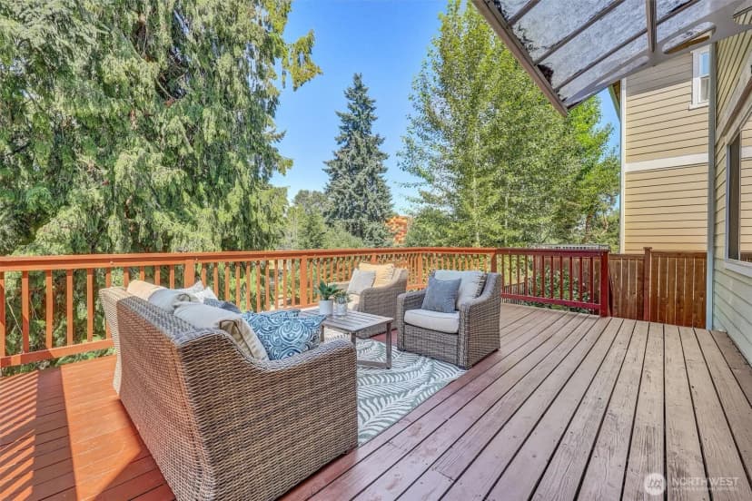 Property photo for 11103 5th Avenue Sw, Seattle photo 27