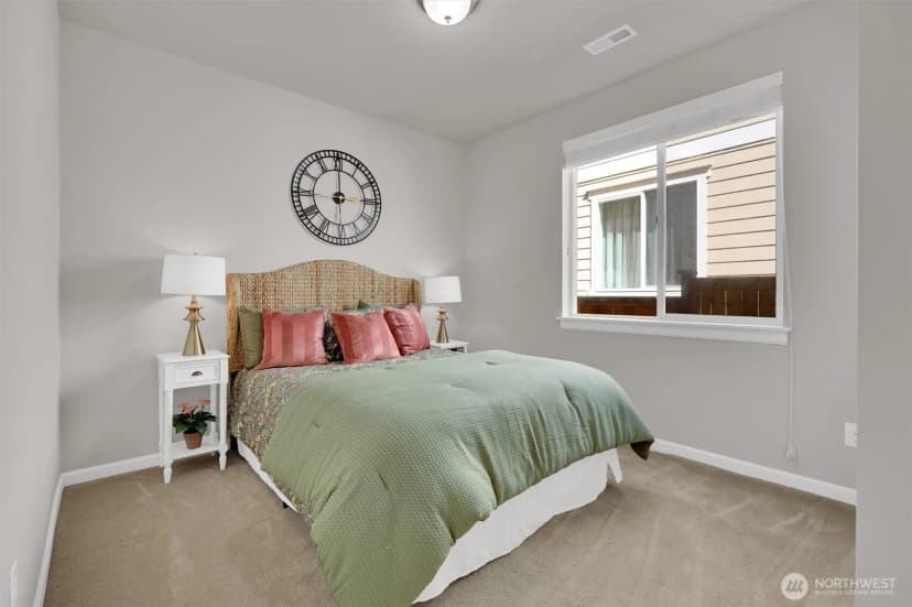 Property photo for 11103 5th Avenue Sw, Seattle photo 22