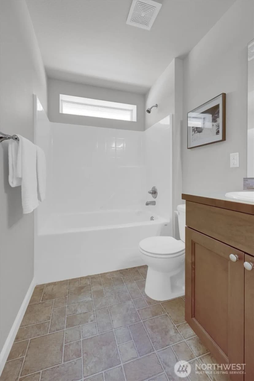 Property photo for 11103 5th Avenue Sw, Seattle photo 15
