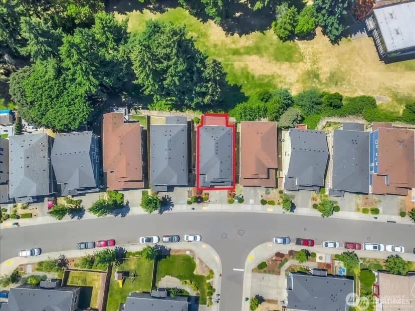 Property photo for 11103 5th Avenue Sw, Seattle photo 36