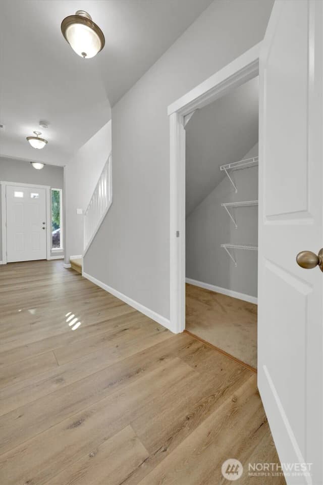 Property photo for 11103 5th Avenue Sw, Seattle photo 5
