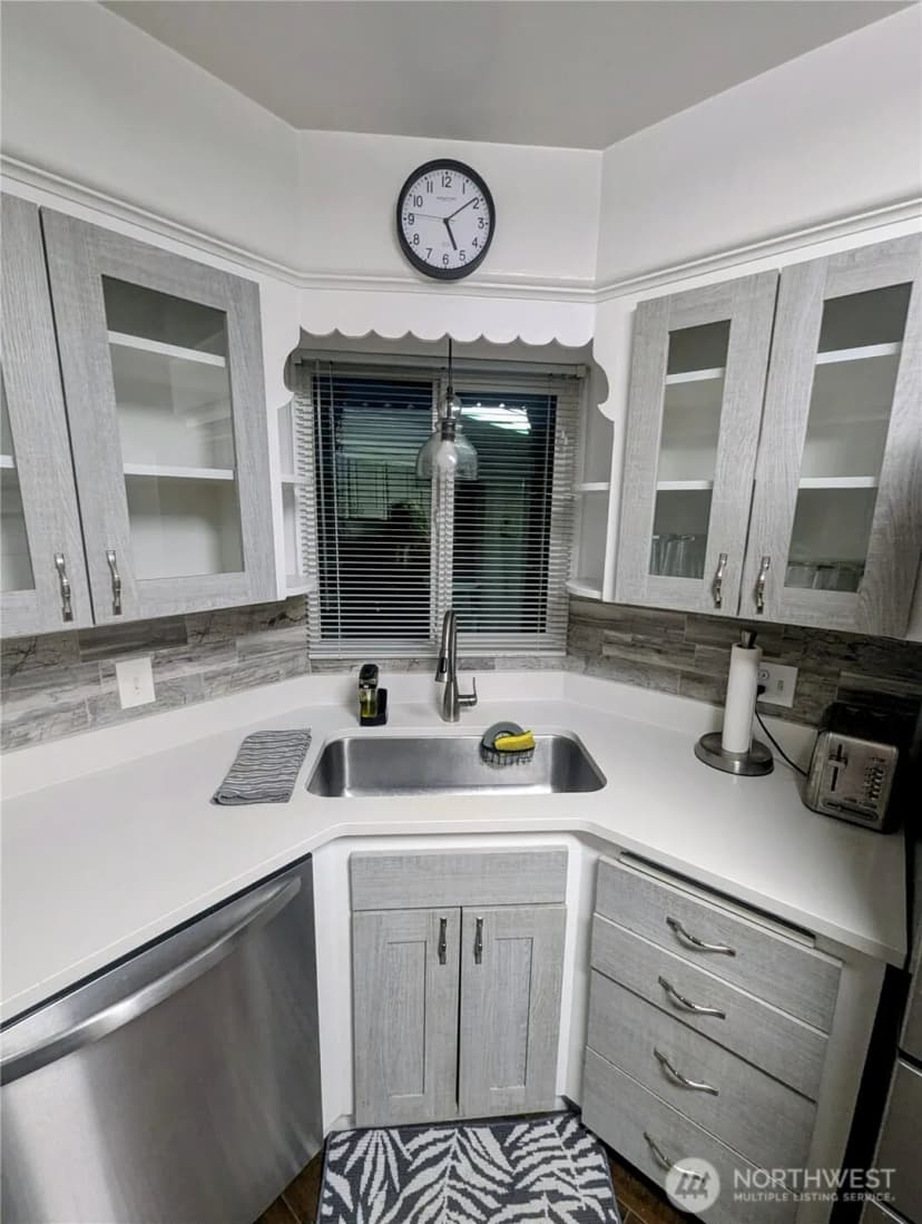 Property photo for 1312 S 13th Street, Mount Vernon photo 10