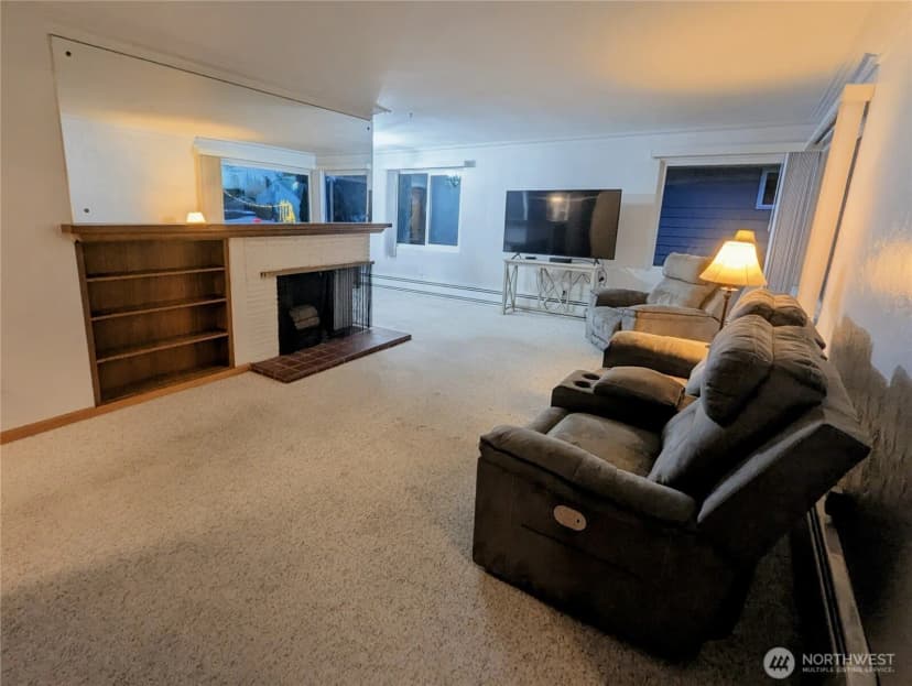 Property photo for 1312 S 13th Street, Mount Vernon photo 18