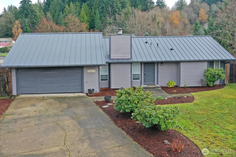 Property photo for 20056 Lysir Court Ne, Poulsbo