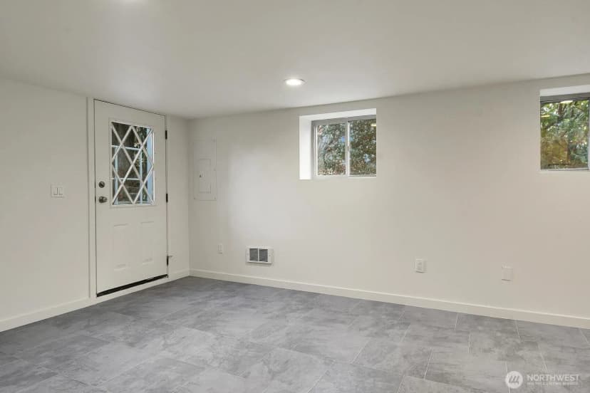 Property photo for 408 Ne 50th Street, Seattle photo 24