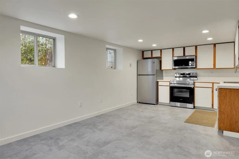 Property photo for 408 Ne 50th Street, Seattle photo 25
