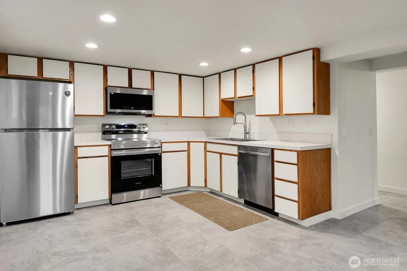 Property photo for 408 Ne 50th Street, Seattle photo 26