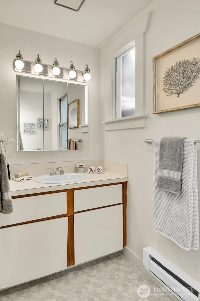 Property photo for 408 Ne 50th Street, Seattle photo 16