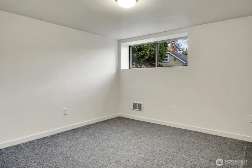 Property photo for 408 Ne 50th Street, Seattle photo 27
