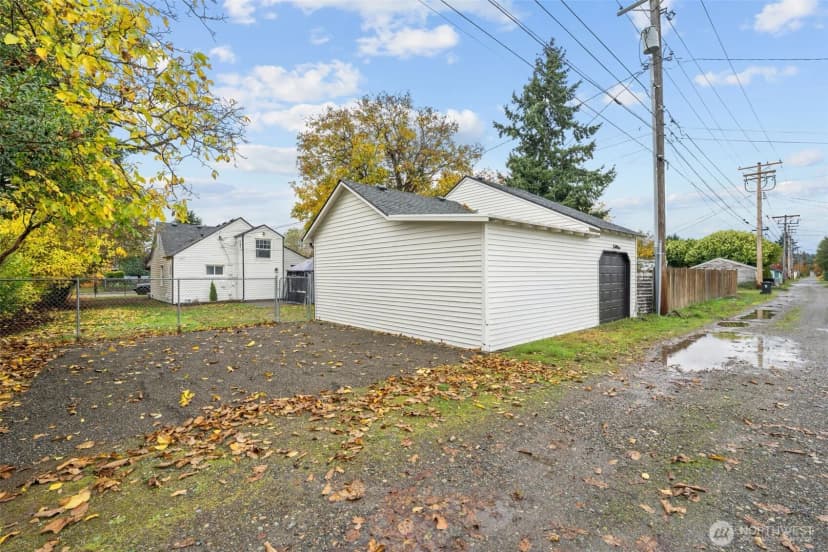 Property photo for 6621 S Montgomery Street, Tacoma photo 4