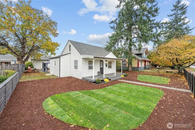 Property photo for 6621 S Montgomery Street, Tacoma photo 2