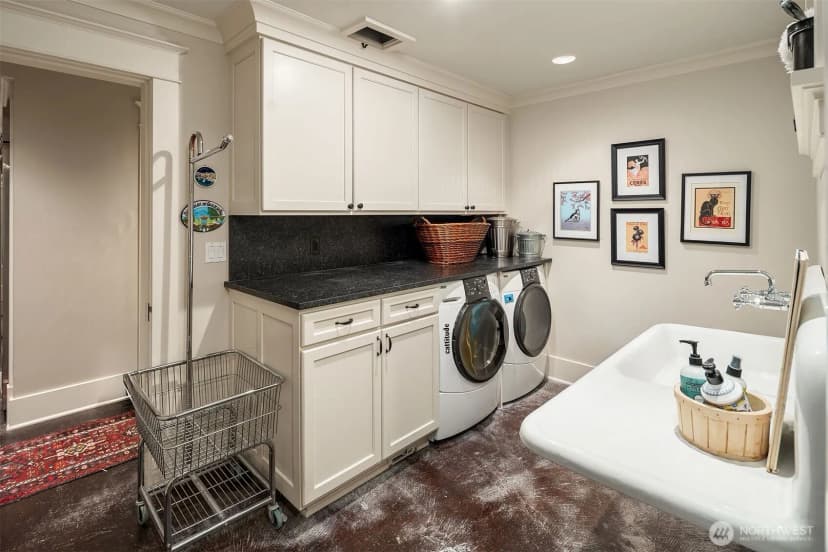 Property photo for 1229 9th Avenue W, Seattle photo 34