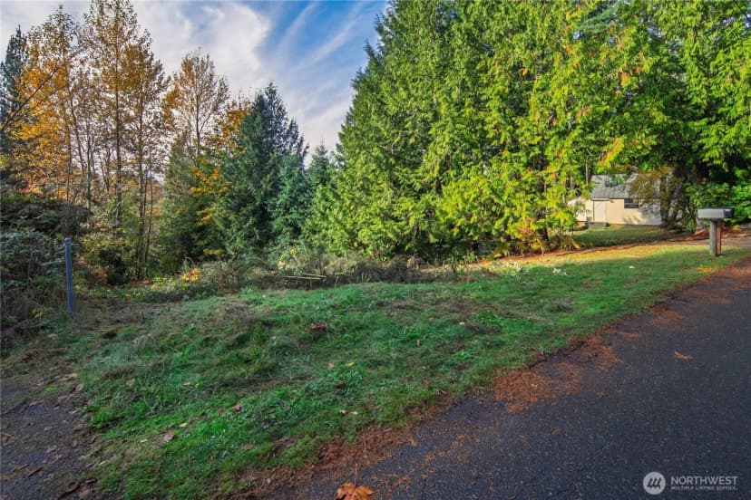 Property photo for 33401 E Lake Holm Drive Se, Auburn photo 6