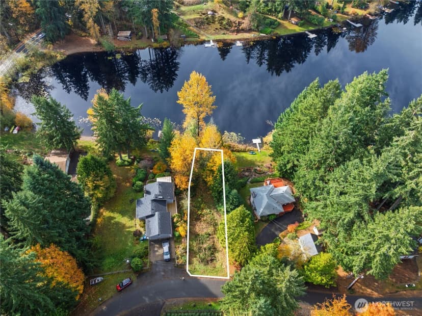 Property photo for 33401 E Lake Holm Drive Se, Auburn photo 19