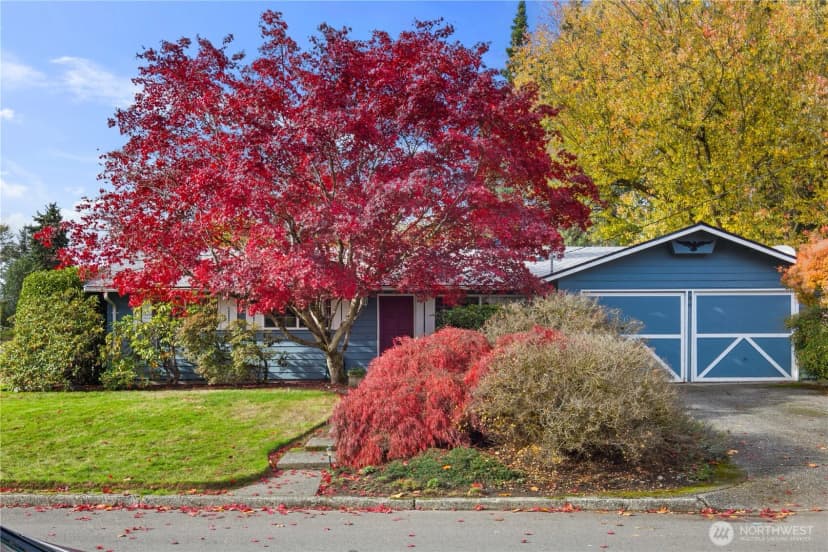 Property photo for 429 155th Place Se, Bellevue
