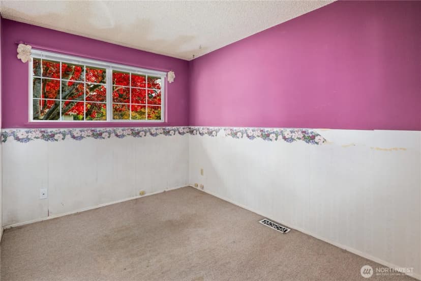 Property photo for 429 155th Place Se, Bellevue photo 23
