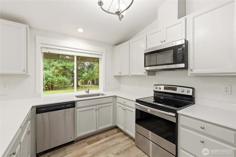 Property photo for 2711 Rigney Road, Steilacoom photo 17