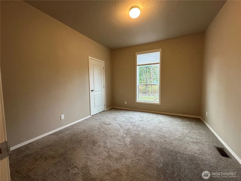 Property photo for 184 Markum Lane, Winlock photo 17