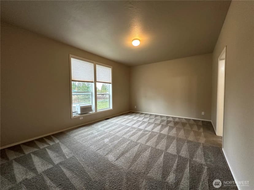 Property photo for 184 Markum Lane, Winlock photo 18