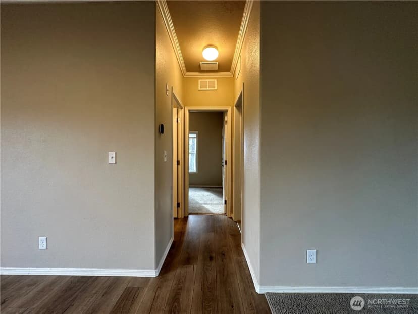 Property photo for 184 Markum Lane, Winlock photo 14